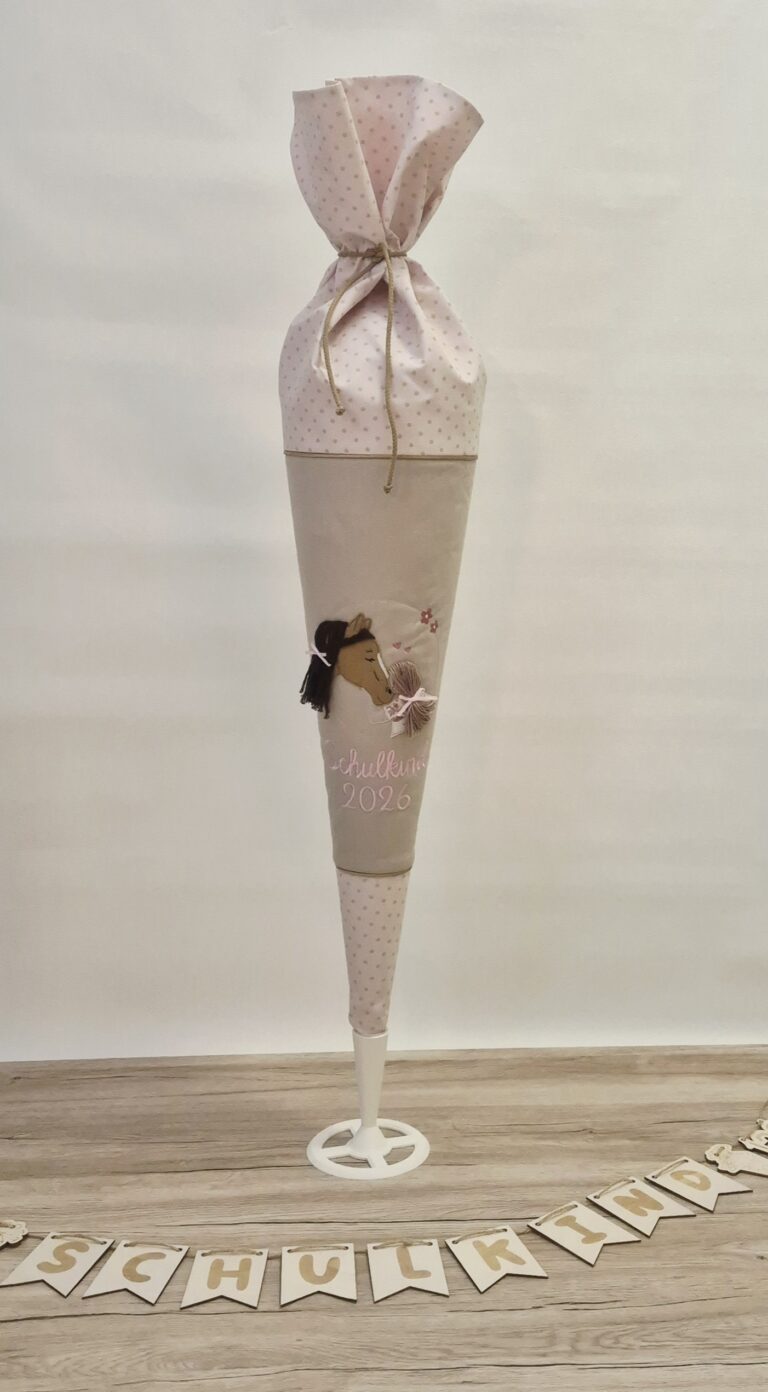Schultüte „Pferdemädchen“